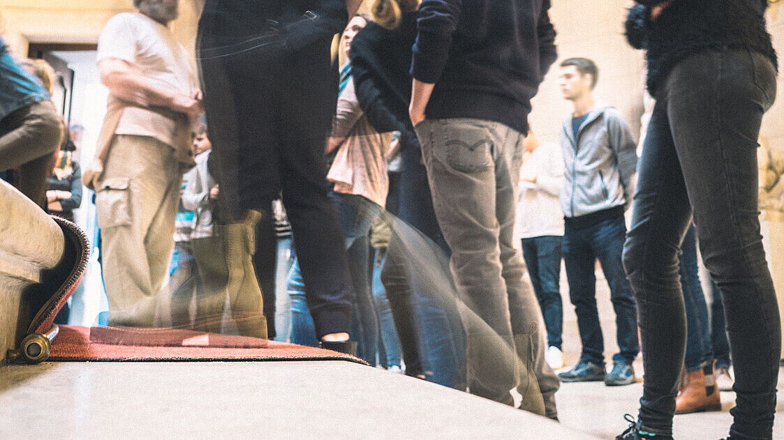 © NEMO, Image: Sara Herrlander Close up of people's legs and feet as they walk up a staircase.